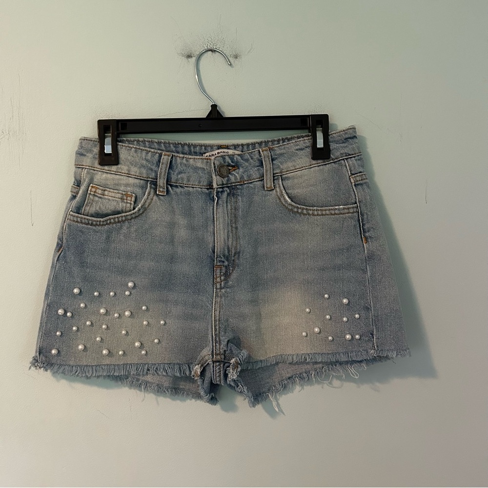 Zara Basic Z1975 Denim White Beaded Distressed Blue Jean Shorts Size 4